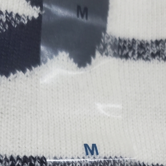 Nautica Sz M BNWT Long Sleeve Sweater - Picture 7 of 15